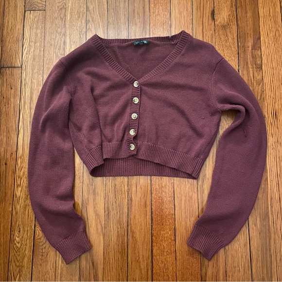 Maroon Crop Sweater - Picture 1 of 2